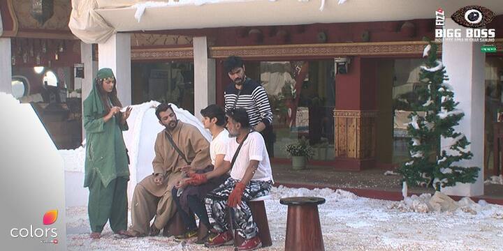 To give Swamiji the lesson, others also put their stools near Igloo(Pic: Colors)