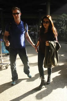 IN PICS: Preity Zinta walks hand-in-hand with hubby Gene Goodenough at Mumbai Airport giving us some serious RELATIONSHIP GOALS!