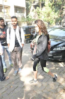 Sridevi's daughter Jhanvi Kapoor SPOTTED with boyfriend Shikhar Pahariya on LUNCH DATE!