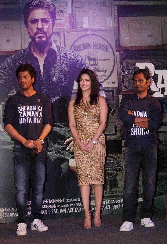  Bollywood actors Shahrukh Khan, Sunny Leone and Nawazuddin Siddiqui during the success party of film Raees in Mumbai, India on January 30, 2017. (Pravin Utturkar/SOLARIS IMAGES)
