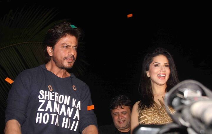 Bollywood actors Shahrukh Khan and Sunny Leone during the success party of film Raees in Mumbai, India on January 30, 2017. (Pravin Utturkar/SOLARIS IMAGES)