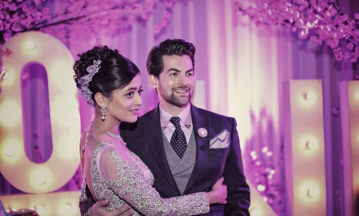 While the Prem Ratan Dhan Payo actor looked dapper in a tuxedo, Rukmini looked gorgeous in a gown.(Photo: Facebook/ The Wedding Story)