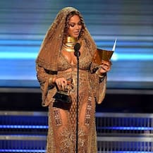 SEE PICS: Beyonce SLAYS it with her spectacular QUEEN look at Grammys 2017!