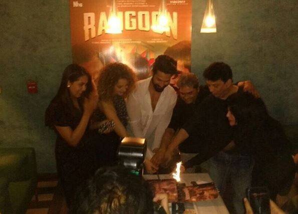 The team of 'Rangoon' also cut a cake at the screening. (Photo: Instagram)