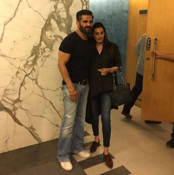 Sunil Shetty along with wife Mana Shetty at the screening. (Photo: Instagram)