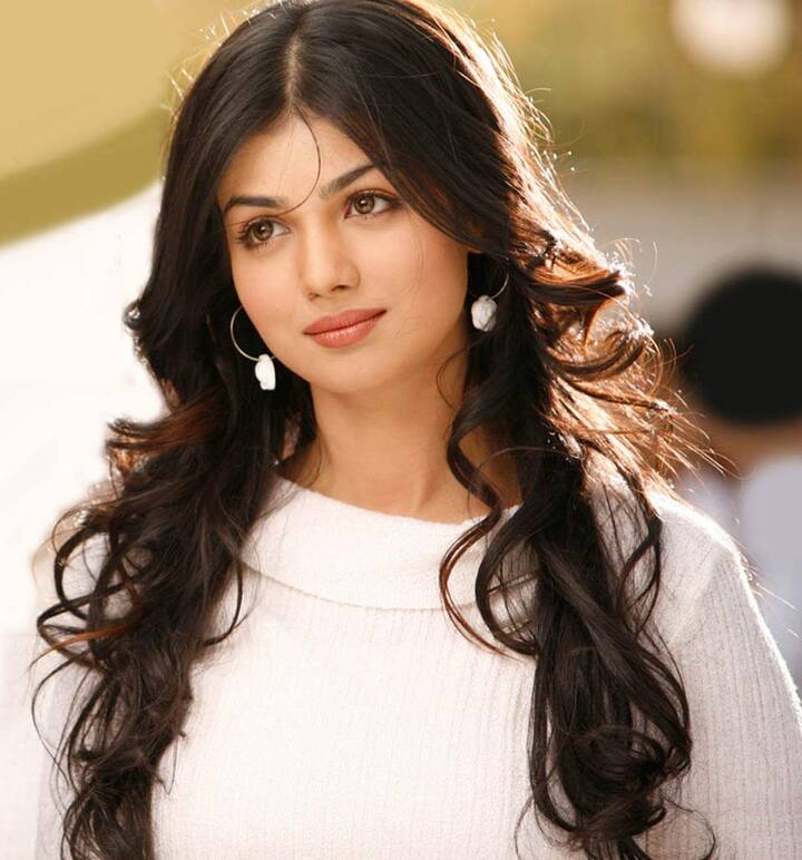 Ayesha Takia before getting lip job done(Pic: Web)