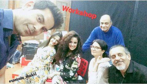 Here we see the cast enjoying on their first day of shoot(Pic: Sanjeeda Fanclub on Instagram)