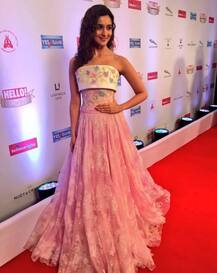 Hello! Hall of Fame Awards 2017: IN PICS- Alia, Katrina, Anushka & other Bollywood DIVAS at their GLAMOROUS BEST on the RED CARPET!