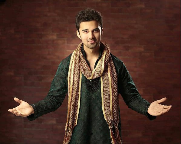 After impressing everyone with his cute looks in 'Balika Vadhu', Avinash has grown up to be a smart, good looking and fitness conscious man. (Photo: Instagram)