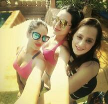 Bikini clad TV's 'parvati' Puja Banerjee & her bestie Akanksha Chamola beat the heat at a pool with girl gang! PICS!