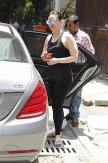 SEE PICS: Kareena Kapoor spotted post yoga session!