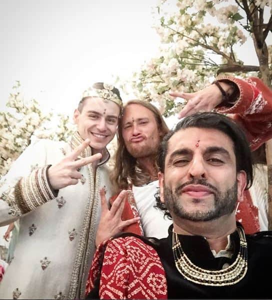 Sofia got engaged to Vlad Stanescu, an interior designer from Romania and is madly in love.