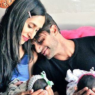 Daddy used to visit Teejay and his newborns in Canada and the couple only shared such glimpses of the daughters