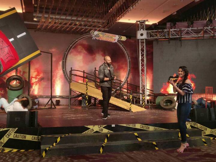 The launch of the show held in Mumbai where all the participants were introduced to the media