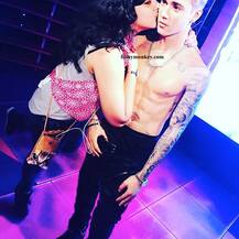 PICS: 12 yr old Akshita Rajpal from 'Phillauri' flies alone to attend Justin Bieber concert from Delhi