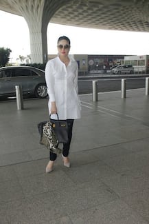 IN PICS: Kareena Kapoor Khan clicked with her bestie Amrita Arora at the airport!