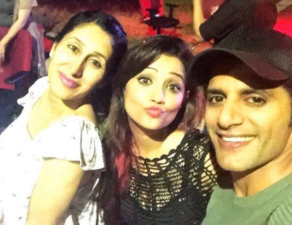 Adaa with her show's co-star Karanvir Bohra and his wife Teejay Sidhu at the bash. Mouni Roy seems to be missing from the bash. (Photo: Instagram)