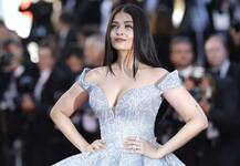 Cannes 2017: These 10 MESMERIZING RED CARPET PICS of Aishwarya Rai Bachchan prove that she is the ULTIMATE #Cannesqueen!