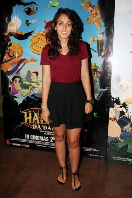 Ira impressed with her simple looks, the star kid was wearing a black short skirt matched with maroon top . (Utsav Devdutta/SOLARIS IMAGES)