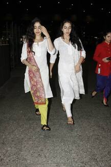 SAME SAME! Saif's daughter Sara & her BFF Jhanvi Kapoor SNAPPED at the airport TWINING in white & they looked simply GORGEOUS!