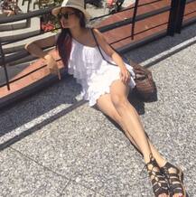 PICS: After winding up 'Naagin 2', Mouni Roy is CHILLING in Chicago looking STYLISH as ever!