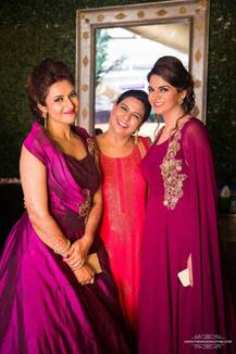 Official PICS of Divyanka-Vivek Reception: Karan Patel, YHM co stars, Ekta Kapoor, Jeetendra & other TV celebs