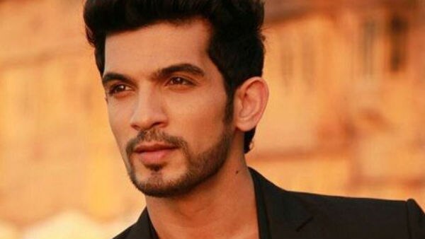 Arjun Bijlani INJURED on the sets of Jhalak Dikhhla Jaa 9 Arjun Bijlani INJURED on the sets of Jhalak Dikhhla Jaa 9