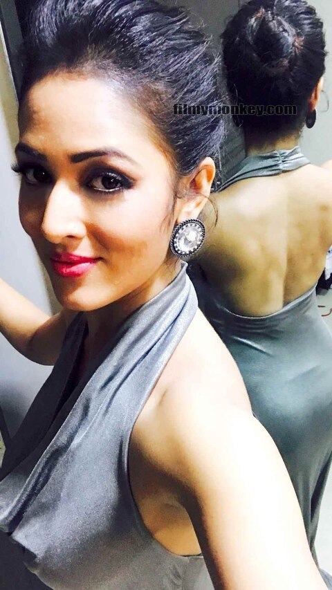 Yeh Hai Mohabbatein: Roshni aka Vidisha Srivastava goes bold for a ...