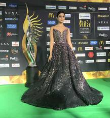 IIFA 2017: IN PICS- From Alia Bhatt, Disha Patani to Katrina Kaif & Shilpa Shetty Bollywood DIVAS look SENSATIONAL on the GREEN CARPET wearing stunning gowns for the STARRY NIGHT!