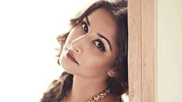 Vidya Balan DOWN with dengue Vidya Balan DOWN with dengue