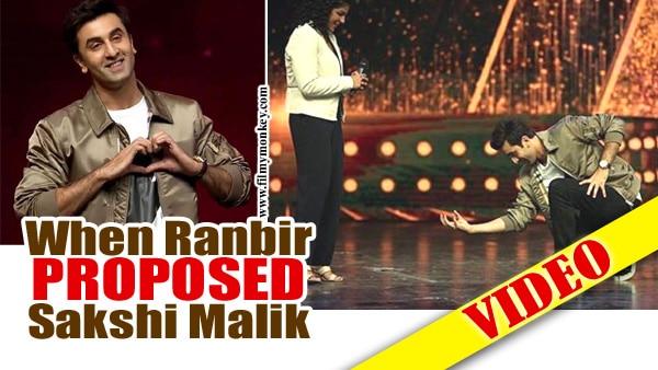 VIDEO: Ranbir Kapoor PROPOSES Olympics Bronze WINNER Sakshi Malik, leaves her BLUSHING! VIDEO: Ranbir Kapoor PROPOSES Olympics Bronze WINNER Sakshi Malik, leaves her BLUSHING!