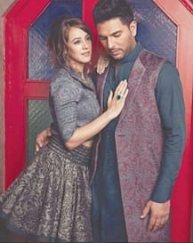 PHOTOS: Yuvraj Singh & Hazel Keech at Mehendi Ceremony; FIRST Pre WEDDING Pictures!
