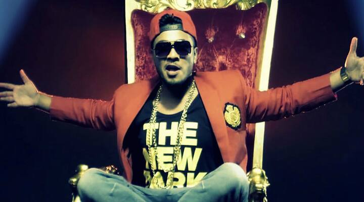 Dilin Nair, better known by his stage name Raftaar got married to long-term girlfriend Komal Vohra yesterday.