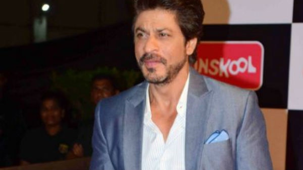 CHECK OUT: Why Shah Rukh Khan left Star Screen Awards in between! CHECK OUT: Why Shah Rukh Khan left Star Screen Awards in between!