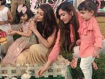 SEE PICS: Unseen PICTURES of Aaradhya and Aishwarya are so adorable!