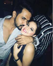 SEE PICS: Rucha Gujarathi ties knot with beau Vishal in a close-knit ceremony!