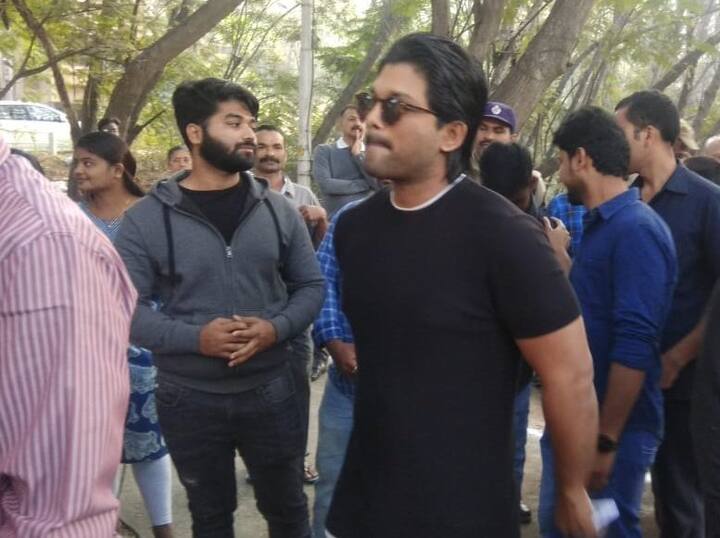 Actor Allu Arjun stands in a queue to cast his vote 