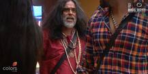 Bigg Boss 10: Swami Om takes off his clothes this time!