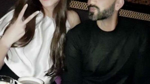 Sonam Kapoor and rumoured beau Anand Ahuja during Christmas bash! Sonam Kapoor and rumoured beau Anand Ahuja during Christmas bash!