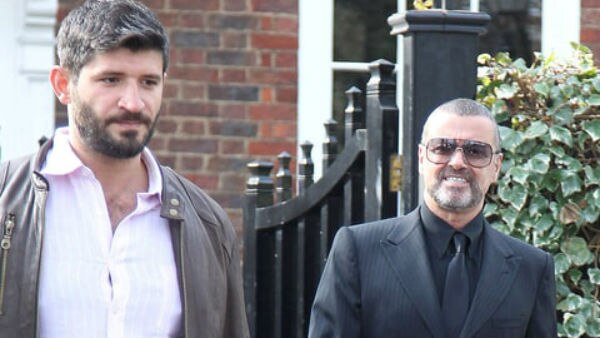 Late singer George Michael was found dead by his boyfriend! Late singer George Michael was found dead by his boyfriend!