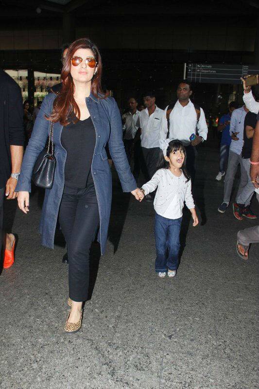 Popular Bollywood stars including Akshay Kumar, Ajay Devgn, Lara Dutta, Vivek Obroi and many more are back in Mumbai after celebrating New Year in different places. All these stars along with their respective families were recently spotted at the airport as they arrive back in the city (PIC CREDIT: Manav Manglani)