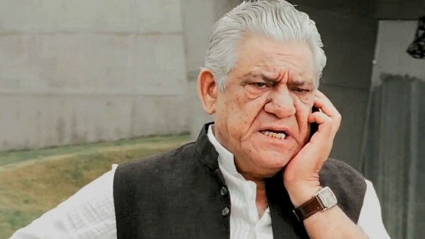 SHOCKING! Veteran actor Om Puri passes away after a massive HEART ATTACK! SHOCKING! Veteran actor Om Puri passes away after a massive HEART ATTACK!