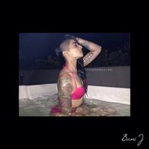 Bigg Boss 10: Meet Bani J's fighter Mom, the lady with tattoos who lives life like a rockstar!