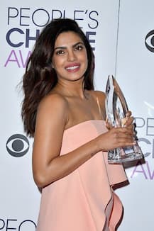 SEE PICS: Priyanka Chopra WINS 2nd consecutive People’s Choice Award; 'Desi girl' shines on the RED CARPET in her peach avatar!