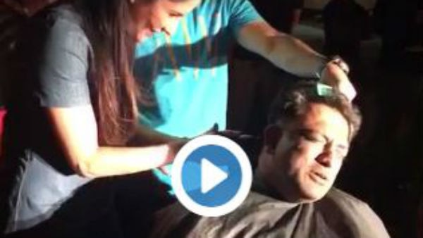 WATCH VIDEO: Katrina Kaif chopped off her Jagga Jasoos director Anurag Basu’s hair! WATCH VIDEO: Katrina Kaif chopped off her Jagga Jasoos director Anurag Basu’s hair!