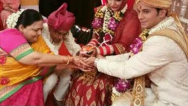 Navina Bole aka Tia of ISHQBAAZ finally got hitched! Navina Bole aka Tia of ISHQBAAZ finally got hitched!