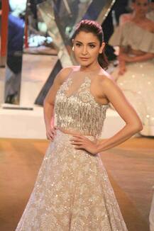 PHOTOS: Anushka, Kajol, Sridevi, Sushmita and others at  Mijwan Summer 2017 fashion show!