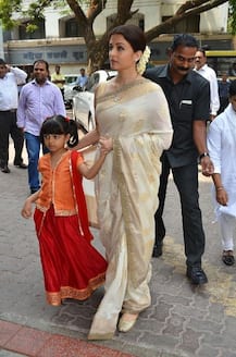 Aishwarya attend father Krishnaraj Rai's 13th day ritual with Abhishek and Aaradhya !