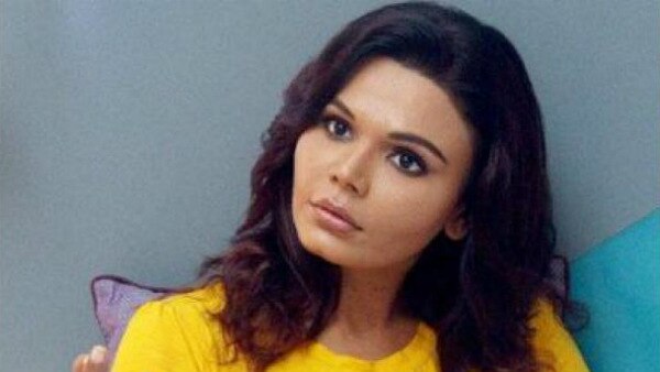 JUST IN: Rakhi Sawant DETAINED by police for OBJECTIONABLE comments against Valmiki! JUST IN: Rakhi Sawant DETAINED by police for OBJECTIONABLE comments against Valmiki!