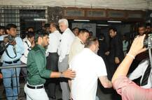 IN PICS: Sanjay Dutt reaches Mumbai court!